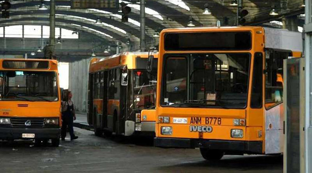 Assicurazione scaduta a dicembre, Autobus fermi a Reggio Calabria