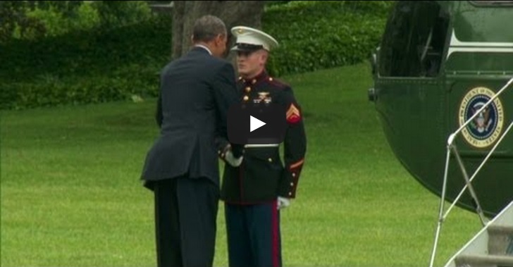 Obama dimentica di Salutare Il Soldato e…. Guardate cosa succede! - (Video)