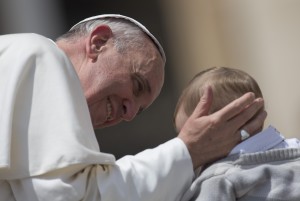 Papa Francesco ai genitori separati: 'Non usate i figli come ostaggi'