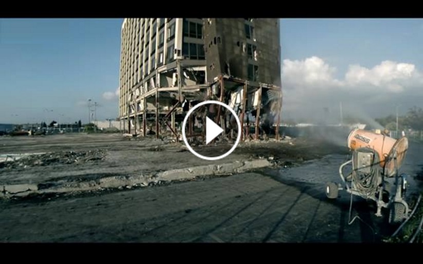 VIDEO Spettacolare demolizione ripresa da un drone