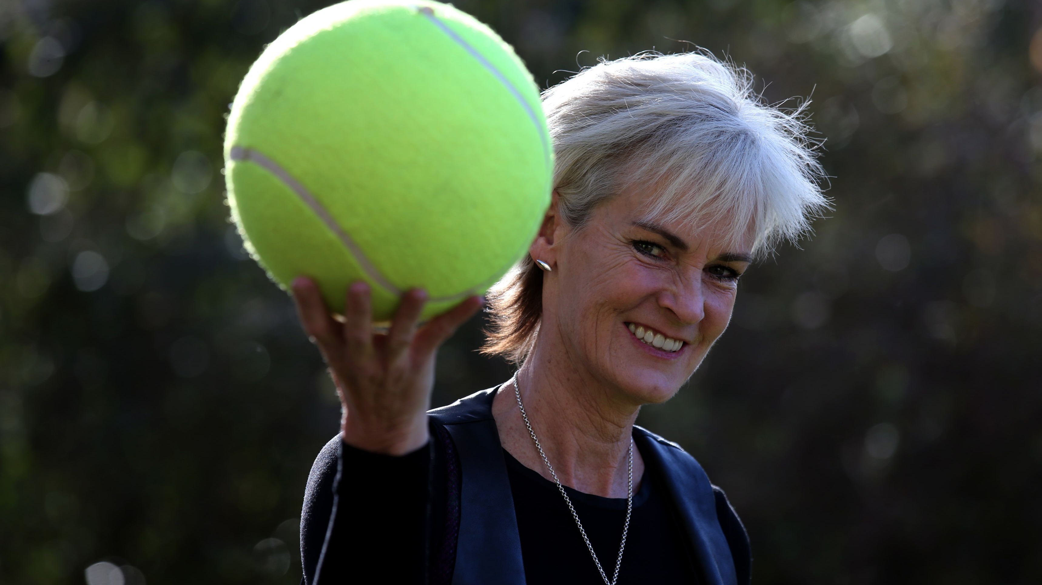 Judy Murray: 'Levate telefoni e tablet ai bambini e portateli a fare sport'