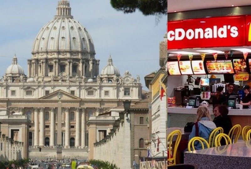 McDonaldâs a piazza San Pietro. Protestano commercianti e cardinali