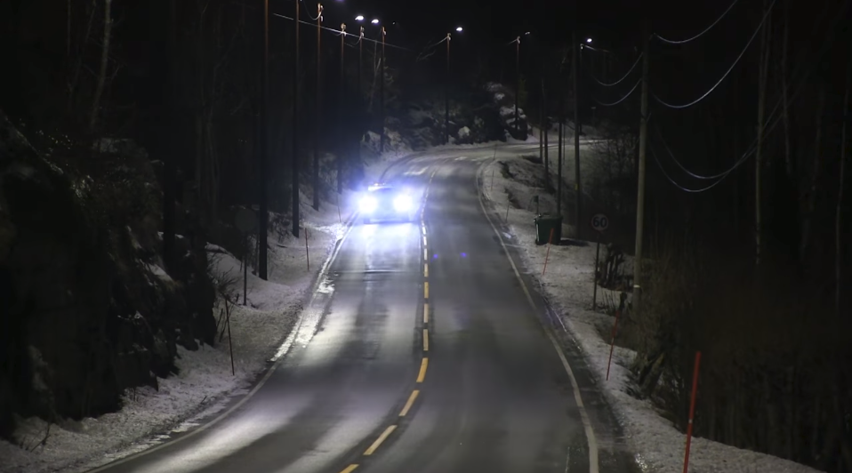 In Norvegia i lampioni si accendono soltanto quando passano le auto