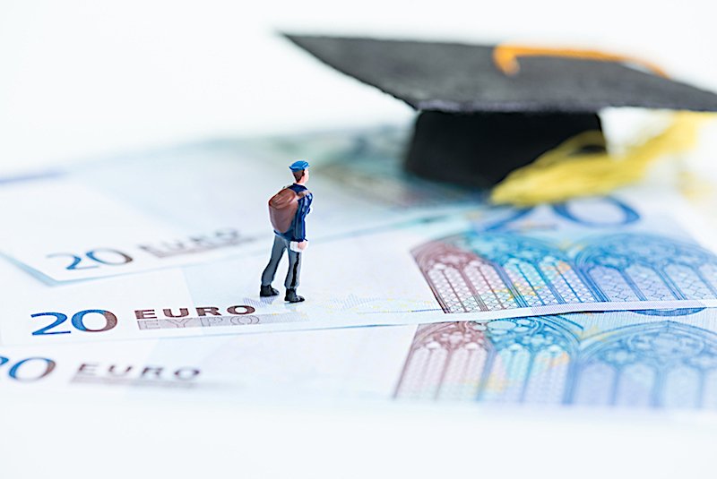 Grasso: 'Via le tasse universitarie per gli studenti'