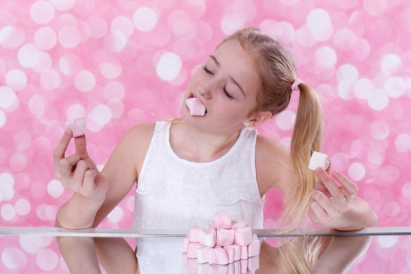 Cosa ci succede al corpo se smettiamo di mangiare zuccheri?