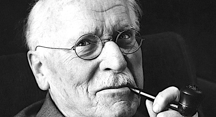 Carl Gustav Jung 'Pensare è difficile. Per questo la maggior parte della gente giudica'